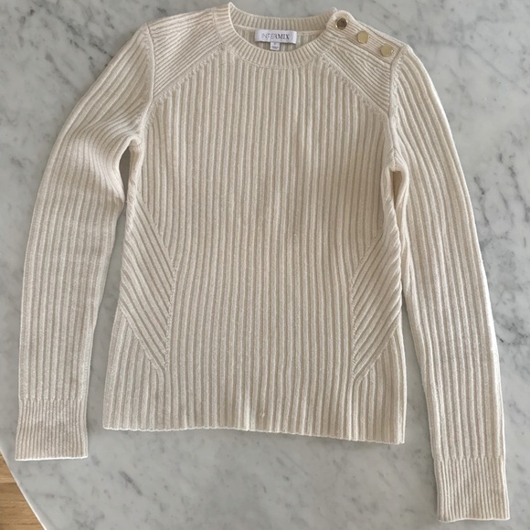Intermix cream ribbed wool sweater with gold button details at shoulder size S - Picture 8 of 10